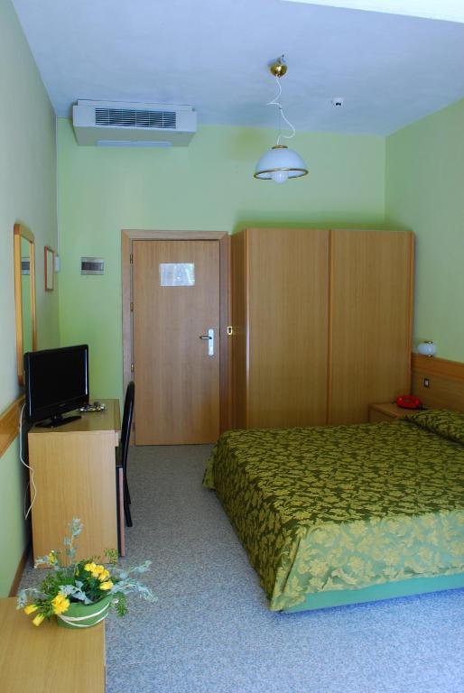 Hotel Stella Maris Capoliveri  Zimmer foto